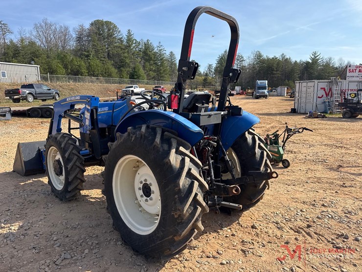 new-holland-workmaster-50-image-3