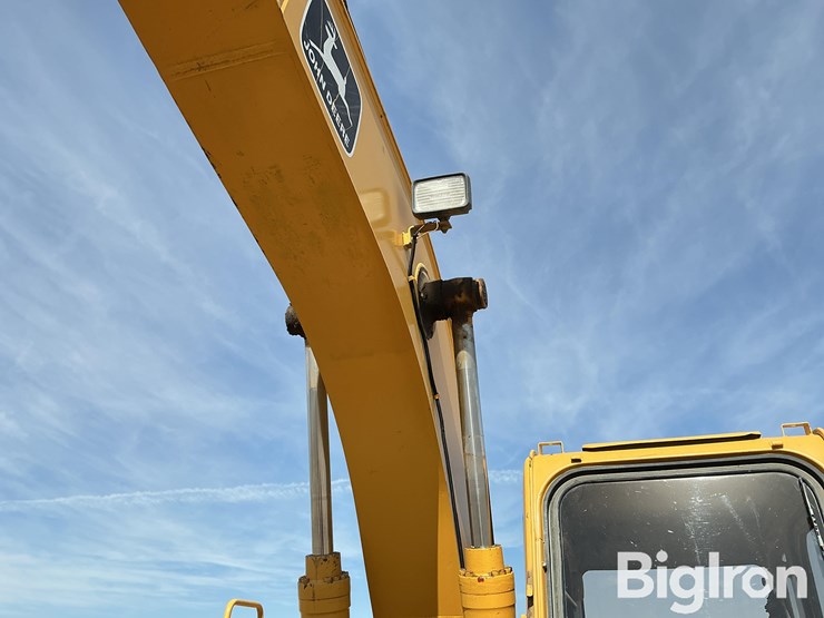 1997-deere-490e-image-19