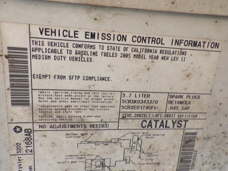 2005-dodge-ram-2500-image-12