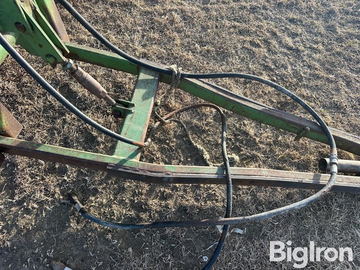 john-deere-110-image-12