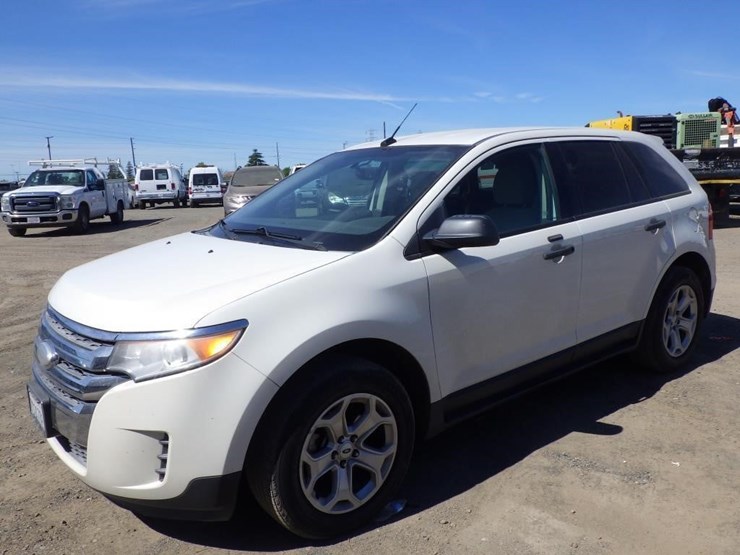 2013-ford-edge-image-1