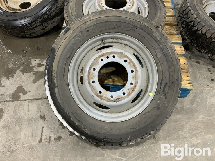 massey-ferguson-730-image-9