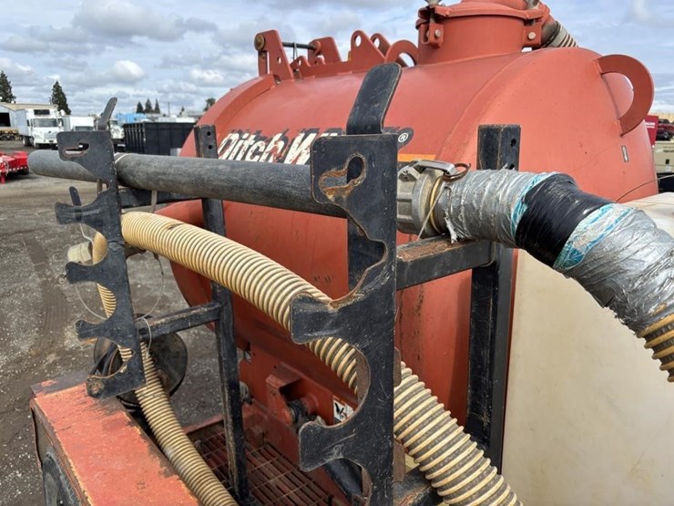 2009-ditch-witch-fx30-image-21