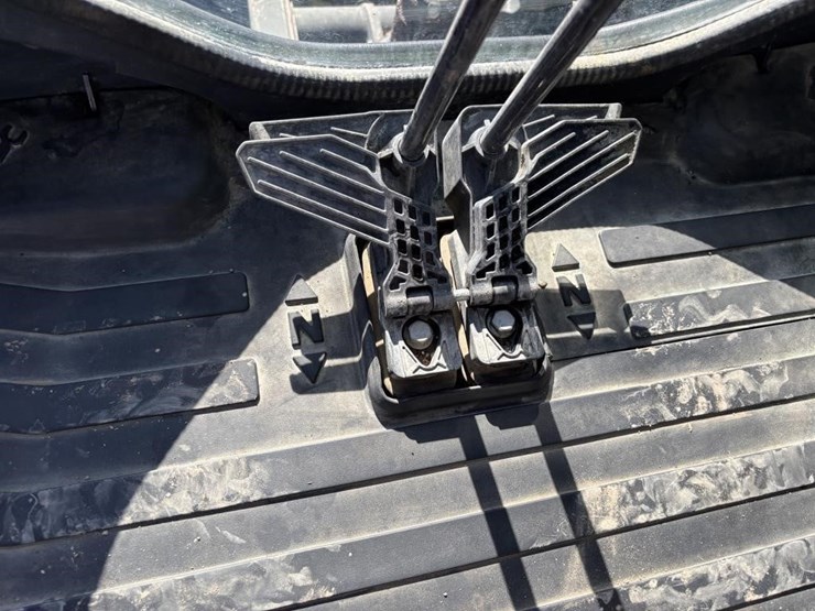 2022-bobcat-e42-image-42