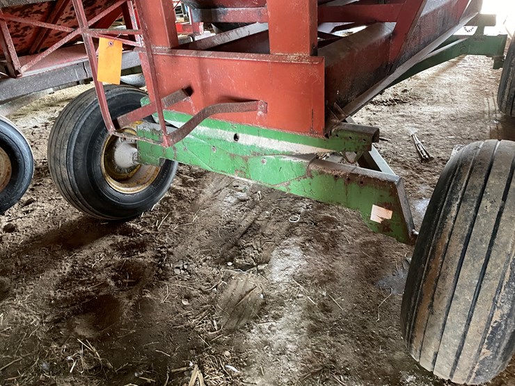 m&w-little-red-wagon-image-13