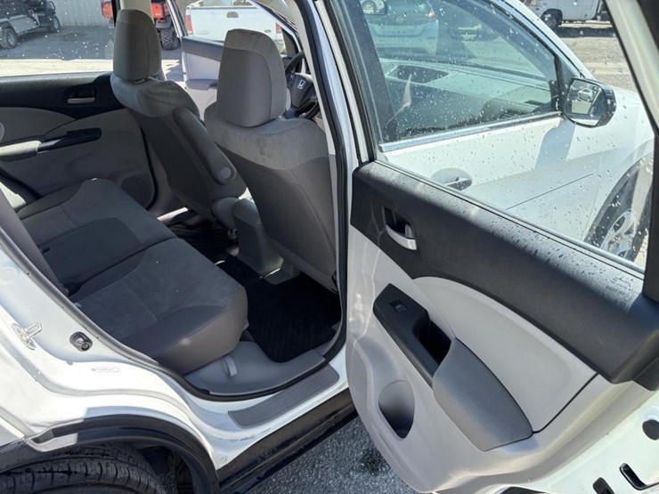 2014-honda-crv-image-10