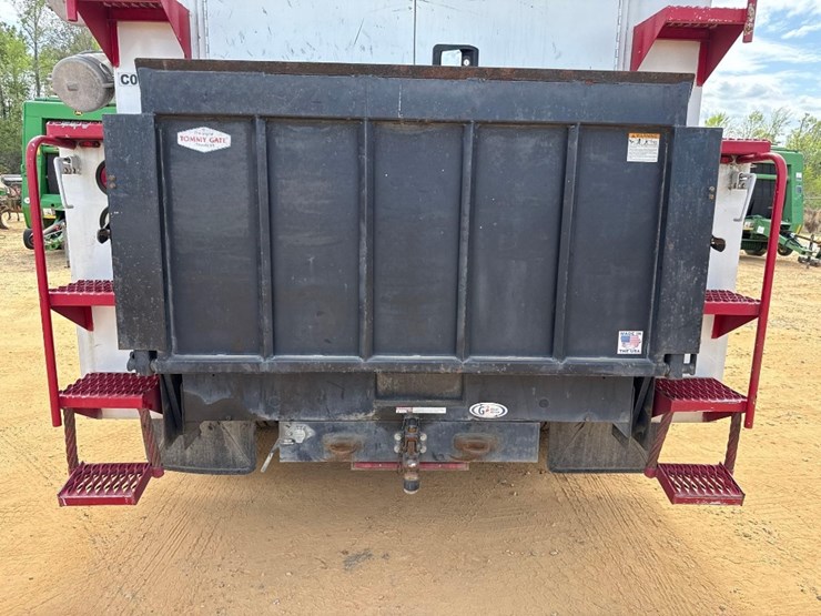 2017-ford-f550-xl-image-5