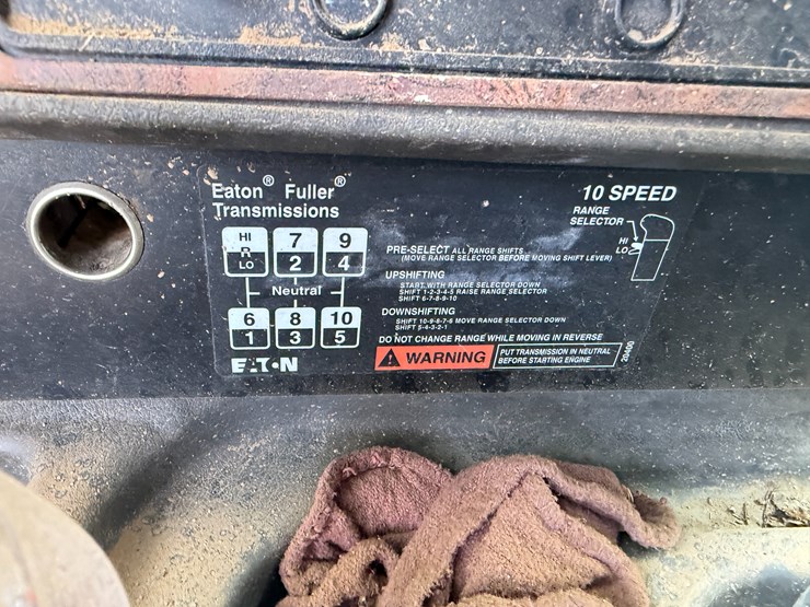 2002-international-9200i-image-80