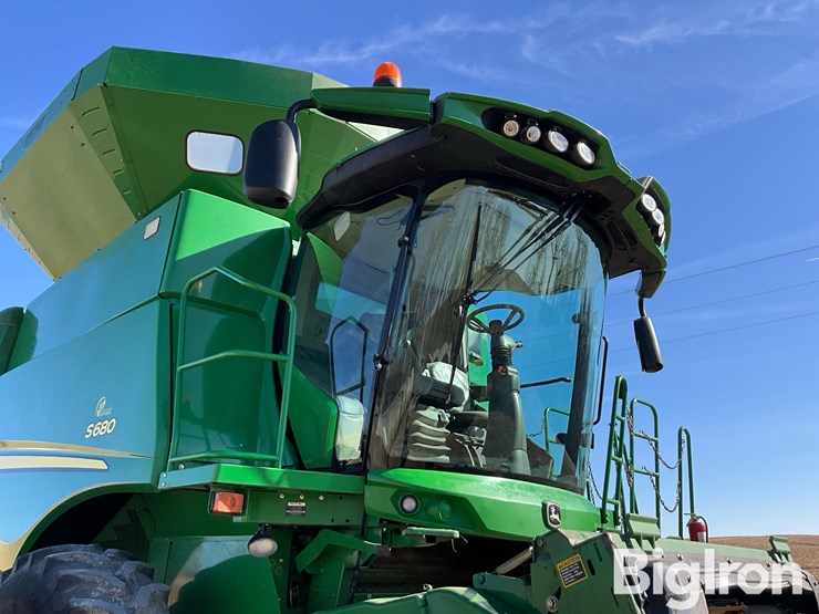 2013-john-deere-s680-image-19