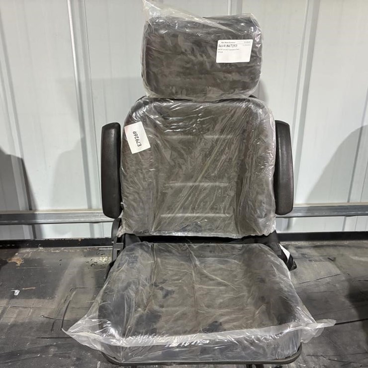 SKLP Luxury Equipment Seat