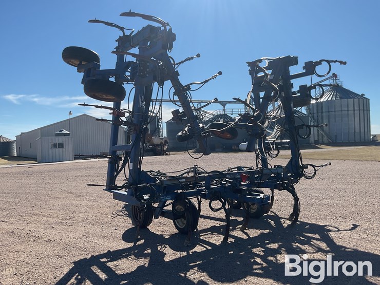 blu-jet-landwalker-image-7