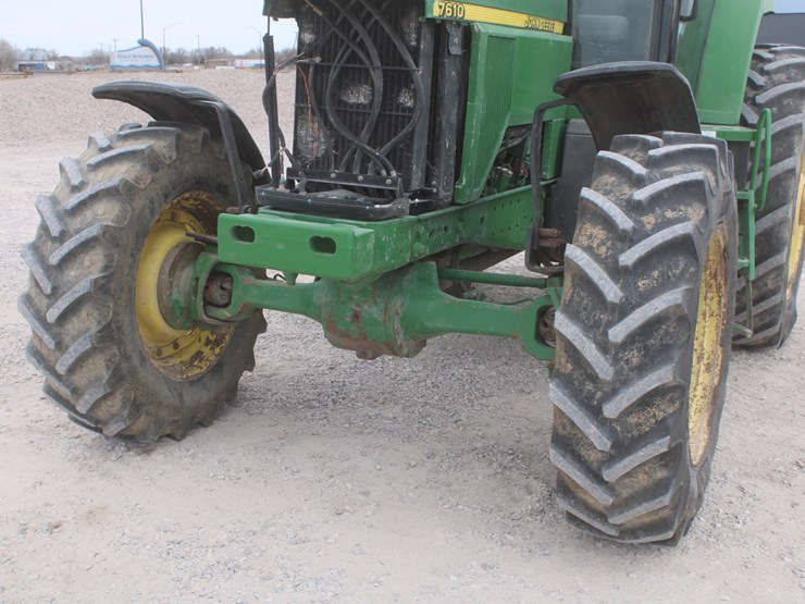 john-deere-7610-image-11