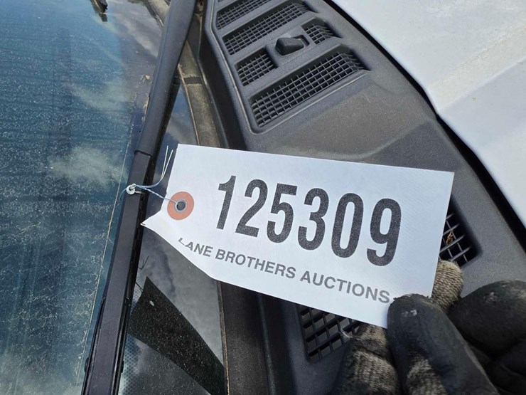 2019-ford-f150-image-14