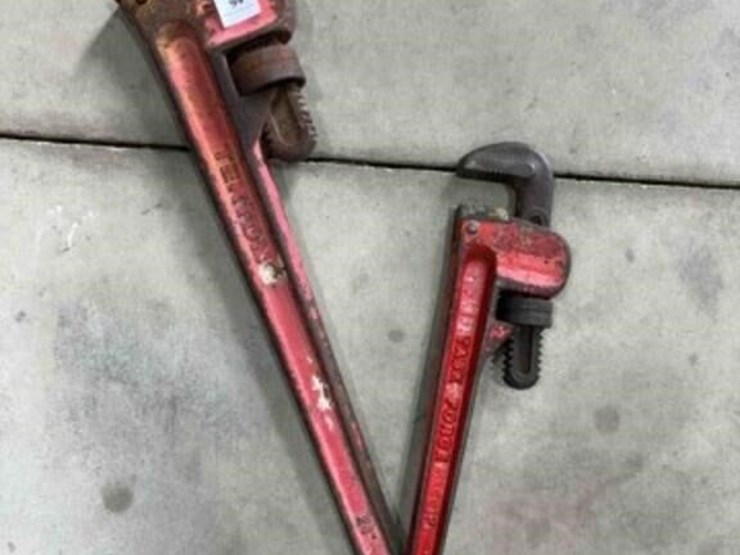 pipe-wrenches-image-1