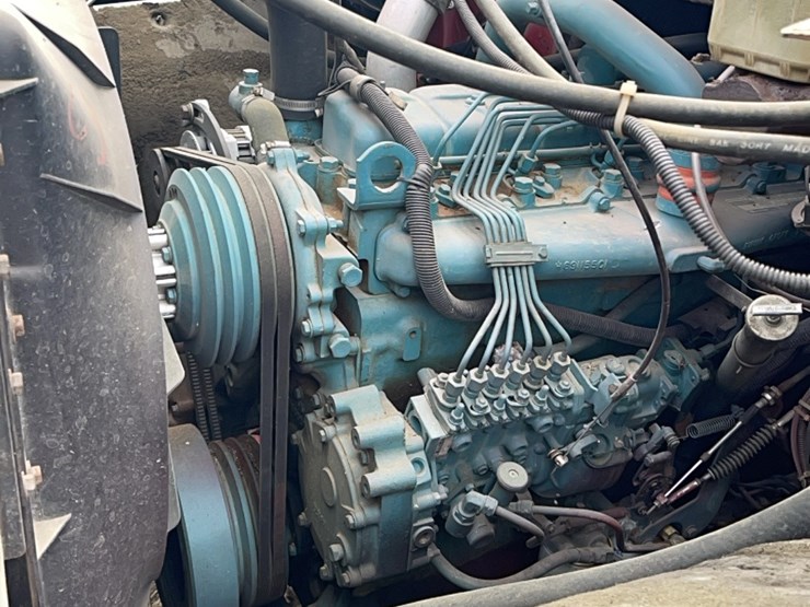 international-s1900-image-9