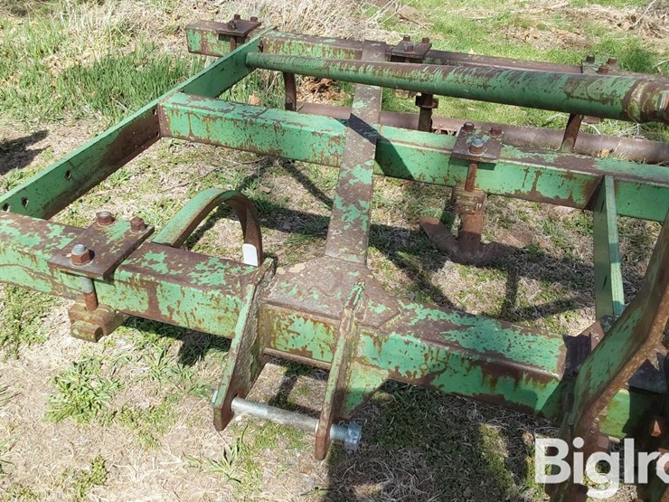 john-deere-100-image-11