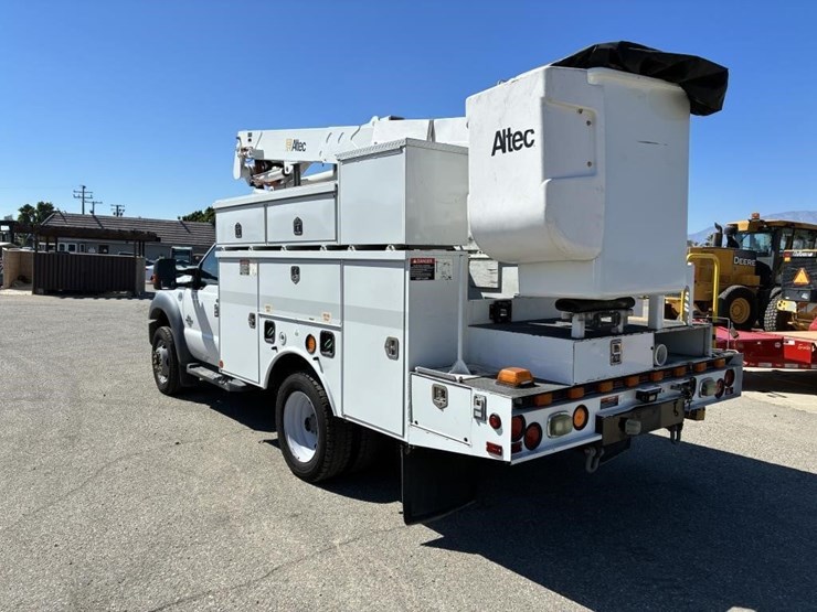 2016-ford-f550-image-4