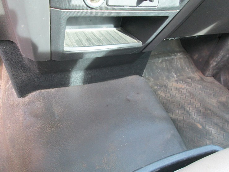 2010-ford-f150-image-31