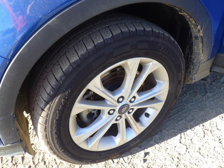 2017-ford-escape-image-13