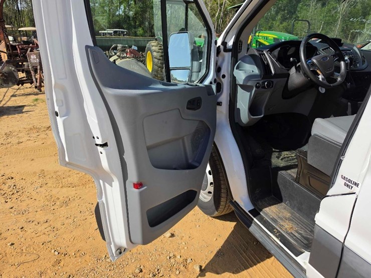 2016-ford-f350-image-11