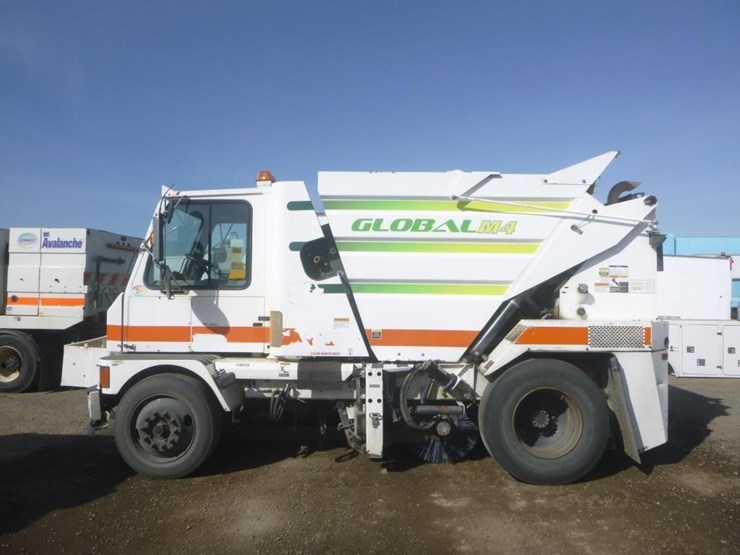 2013-global-m4-sweeper-image-6