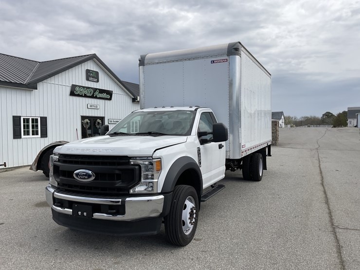 2021-ford-f550-xl-image-2