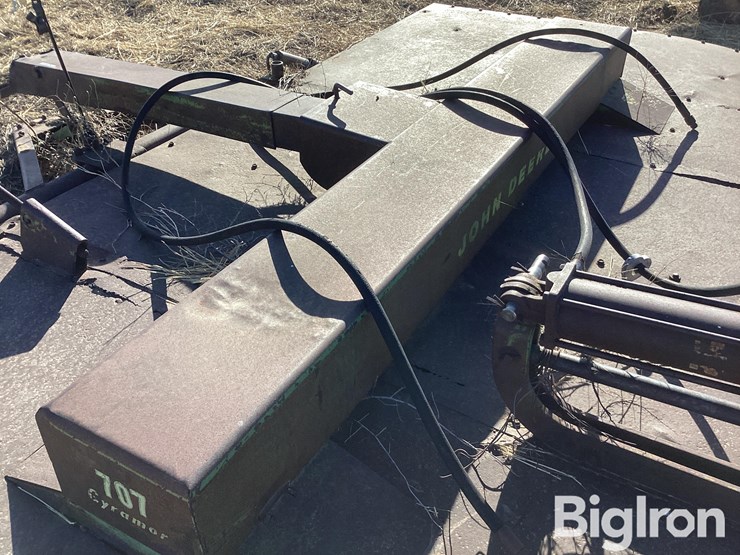 john-deere-707-image-17