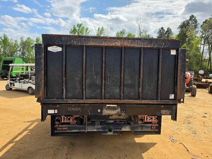 2015-chevrolet-silverado-3500-image-6