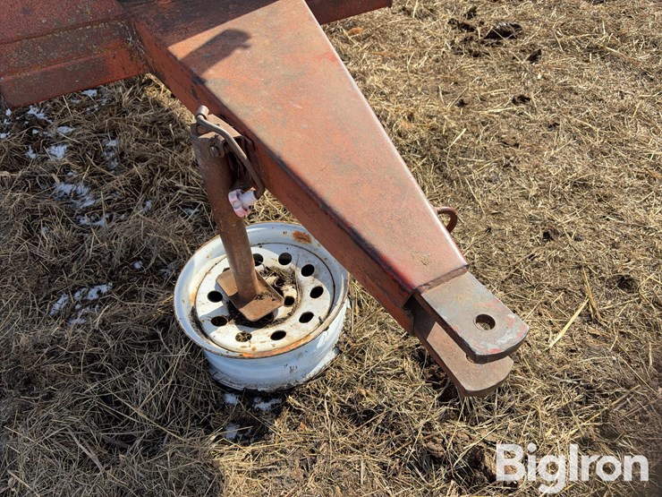 farmhand-900a-tub-grinder-image-9