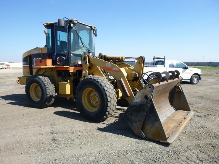 2004-caterpillar-924gz-image-3