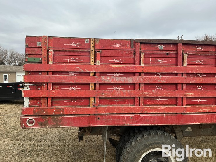 1972-ford-f600-image-18