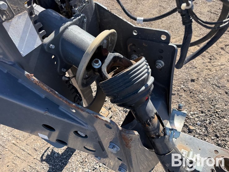 2022-massey-ferguson-2270xd-image-14