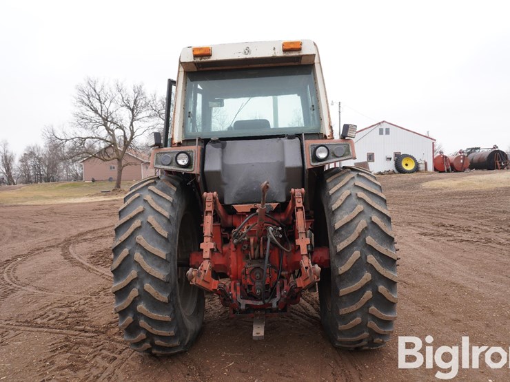 1976-international-1086-image-6