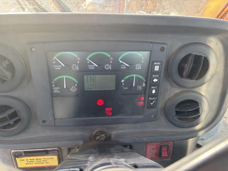 2005-deere-624j-image-34