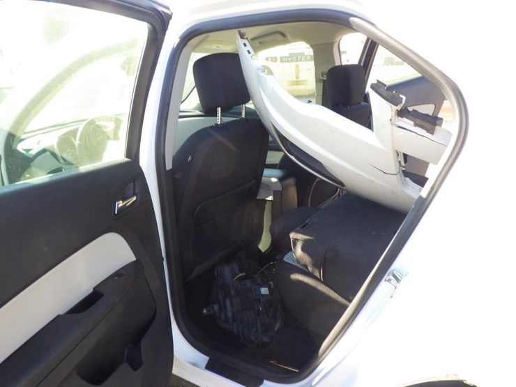 2014-chevrolet-equinox-image-7