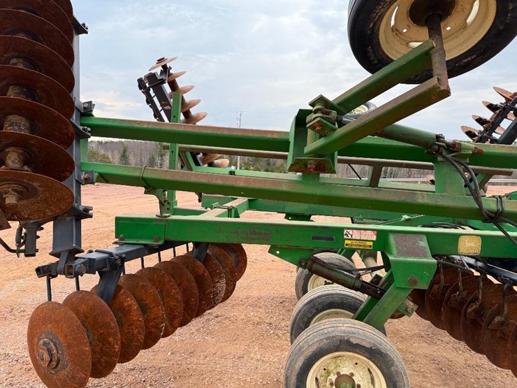 john-deere-630-image-27