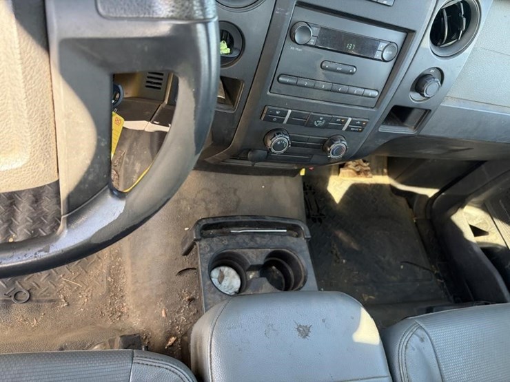 2013-ford-f150-image-15