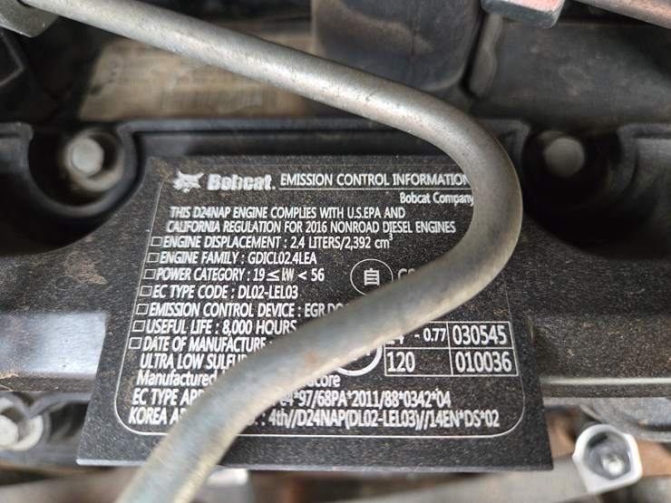 2017-bobcat-s570-image-42