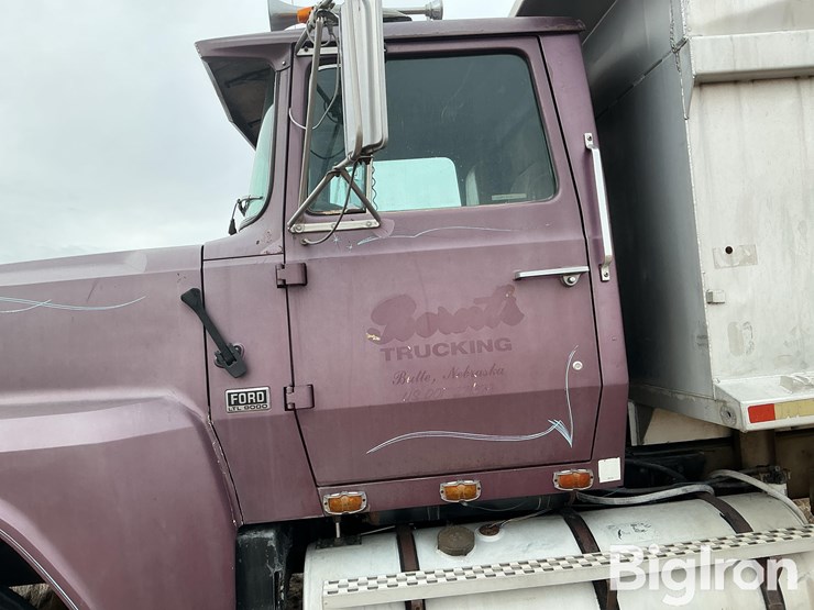 1985-ford-ltl9000-image-16
