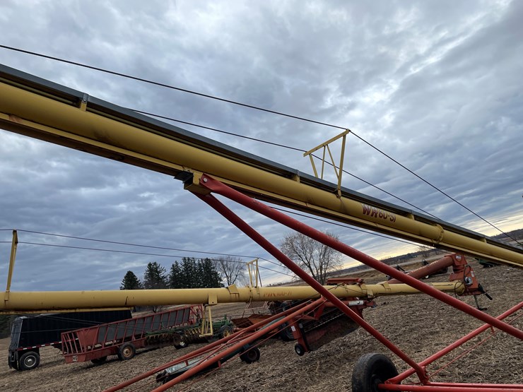 #117-•-westfield-6"-x-51'-wr60-51-grain-auger-image-17