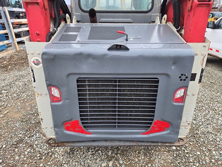 takeuchi-tl10v2-image-40