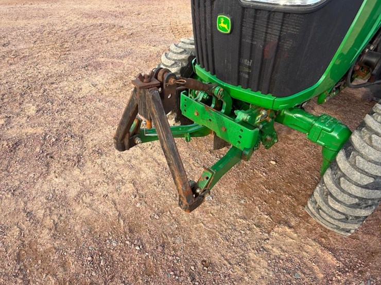 john-deere-3033r-image-28