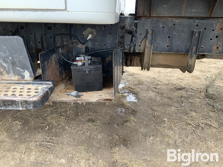 1984-international-flatbed-dump-image-12