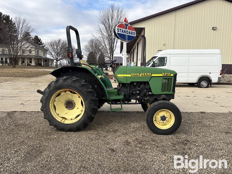 1998-john-deere-5210-image-4