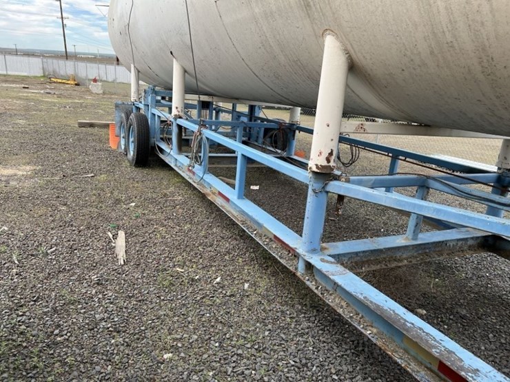 10,000-gallon-towable-water-tower-image-9