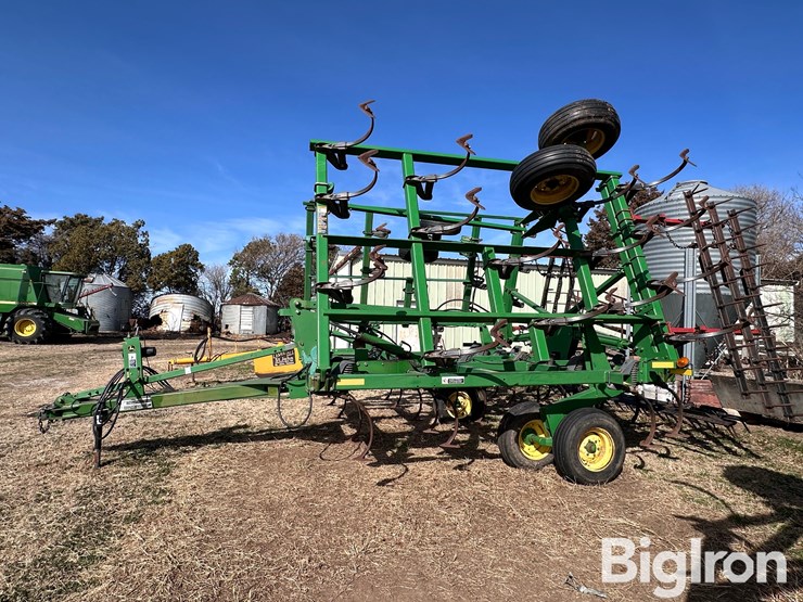 2008-john-deere-2210-image-8