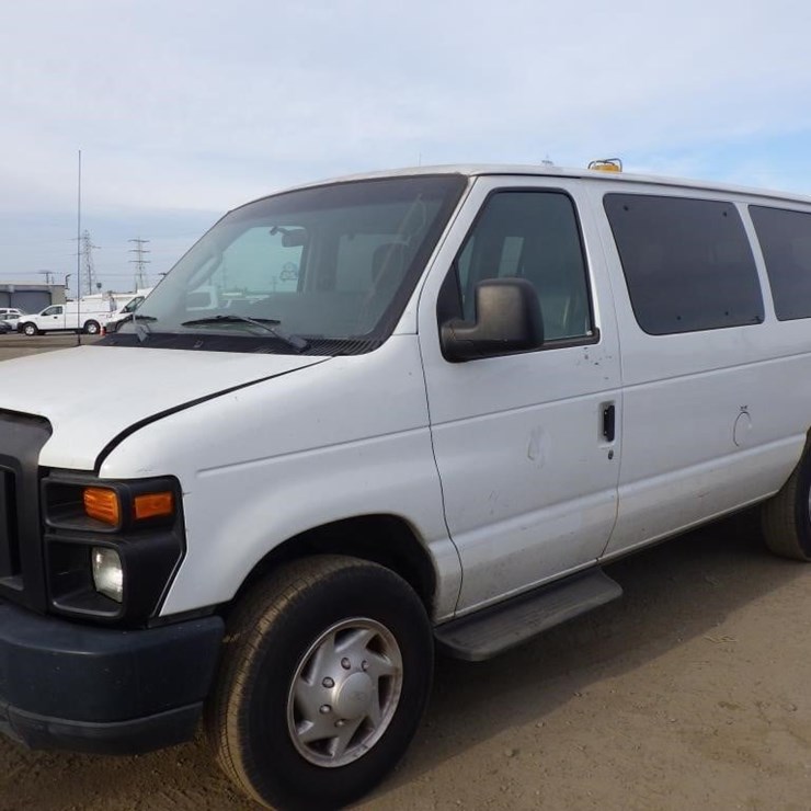2009 FORD ECONOLINE 350