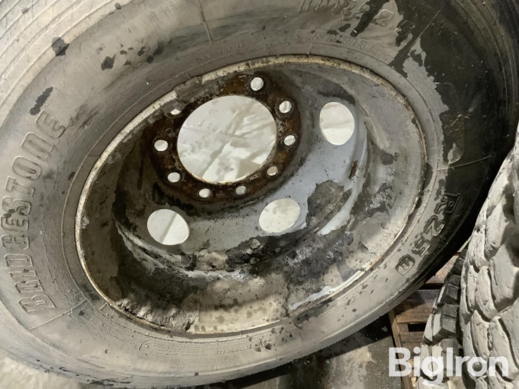 massey-ferguson-730-image-16