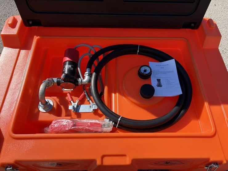 116-gal-poly-fuel-tank-image-3