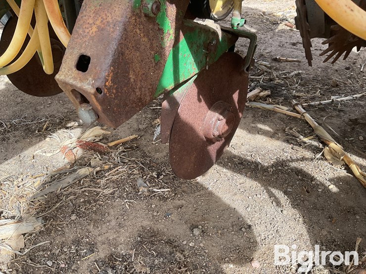 john-deere-7000-image-14